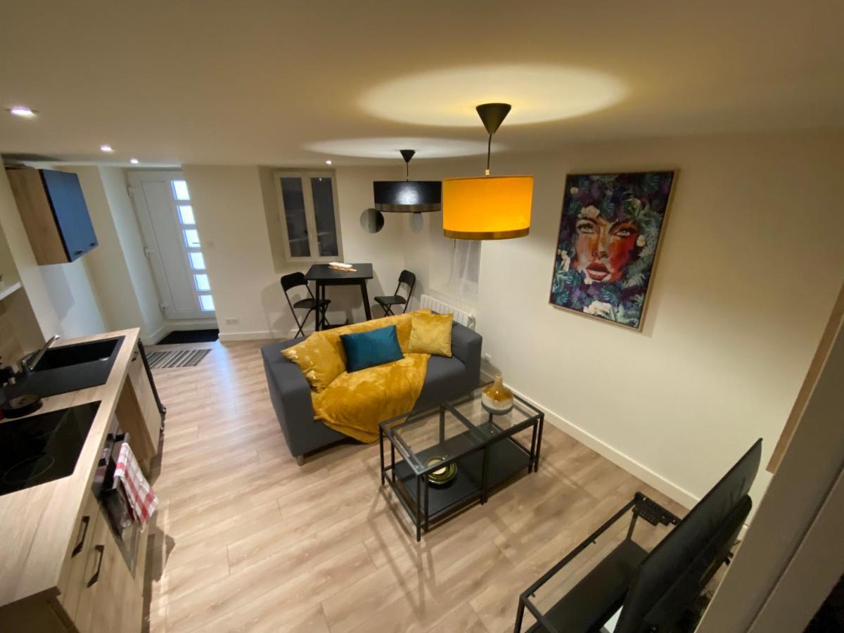 Bel appartement avec place de parking a proximité Châtillon-sur-Chalaronne Exterior foto