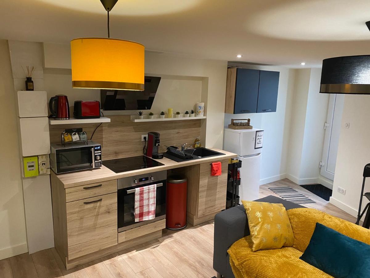 Bel appartement avec place de parking a proximité Châtillon-sur-Chalaronne Exterior foto